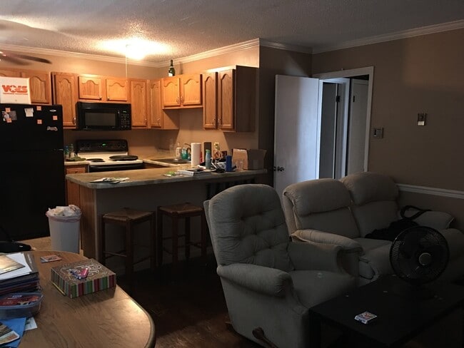 Photo - 1507 Highland Ave Apartment