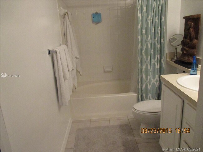 Foto del edificio - 2665 SW 37th Ave