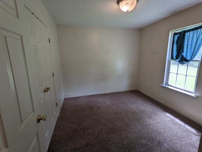 Building Photo - 3960 Rodnor Forest Ln