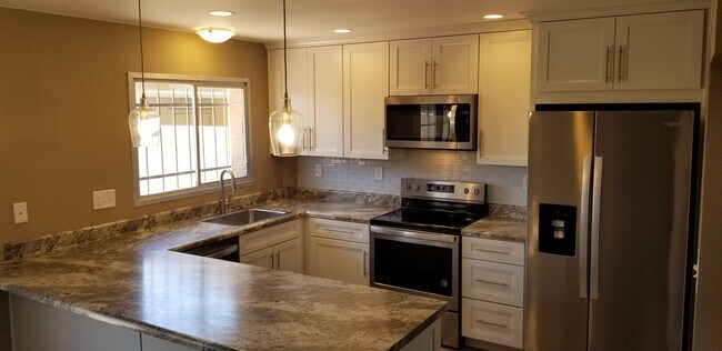 Foto del edificio - 6941 E Osborn Rd