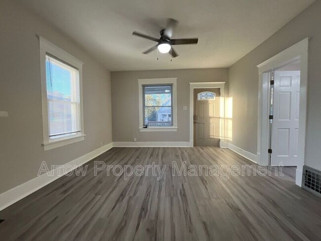 Foto del edificio - 1201 Charleston St