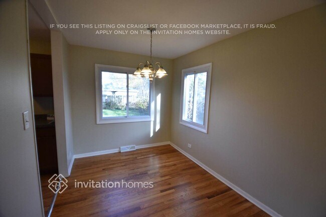 Foto del edificio - 724 W James St