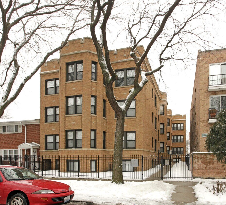 Primary Photo - 6225-6227 N Hermitage Ave