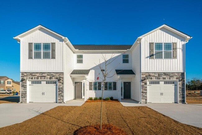 Building Photo - 4512 A Laurel Ridge Drive