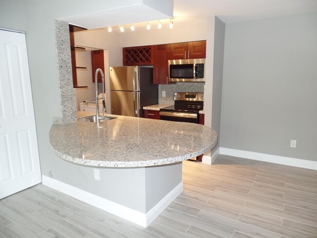 Photo - 1263 SW 46th Ave House