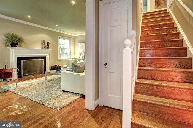 Foto del edificio - 4312 Reno Rd NW