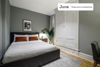 Building Photo - Room in Shared 4 bed/1 bath home