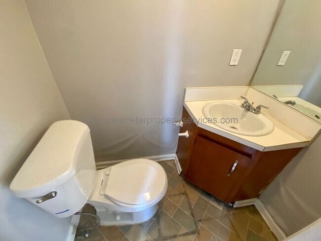 Foto del edificio - Newly Renovated Unit!! Come visit today!!