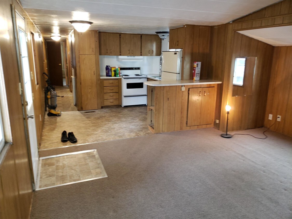 Foto principal - 16460 Finley Butte Rd