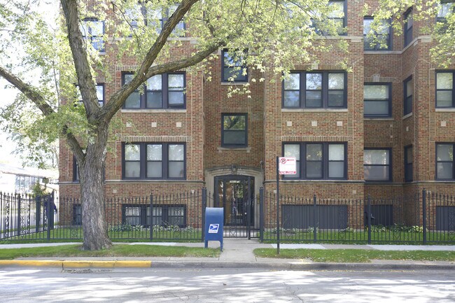 Building Photo - 7601-7611 S Yates Blvd