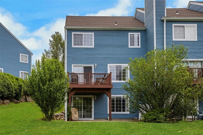 Foto del edificio - 804 Ashford Cir