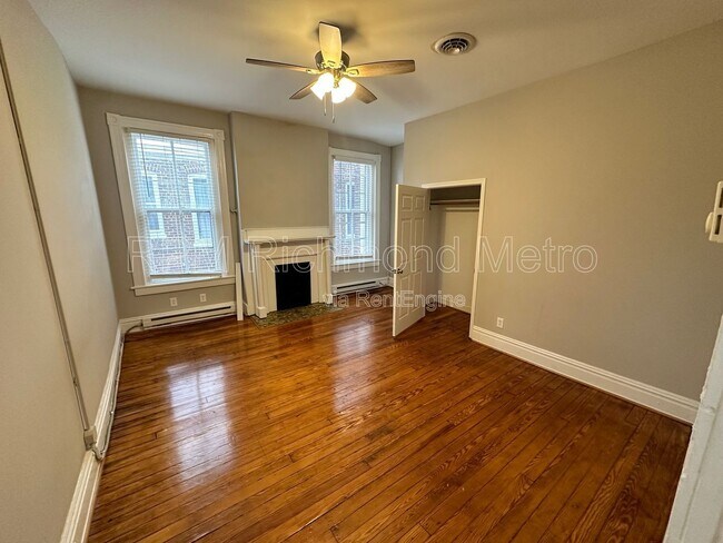 Foto del edificio - 2204 W Grace St