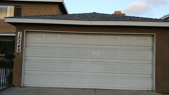 garage - 15348 Firmona Ave