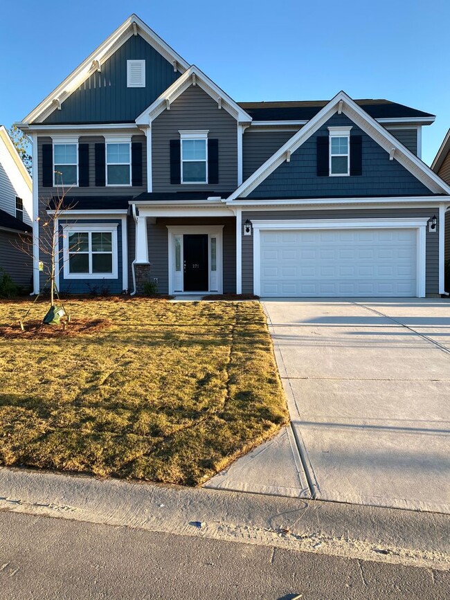 Building Photo - Brand New Build 5 Bed/3.5 Bath