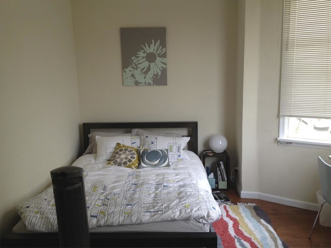 Foto del edificio - 121 Sumac St