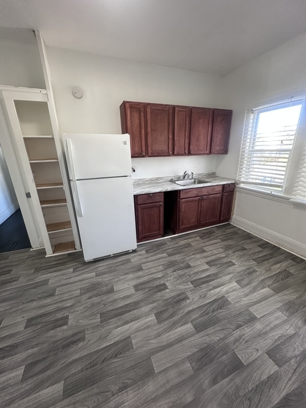 Foto del edificio - 3412 E 147th St