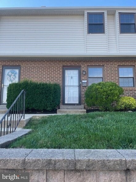 Photo - 230 Holly Dr Townhome