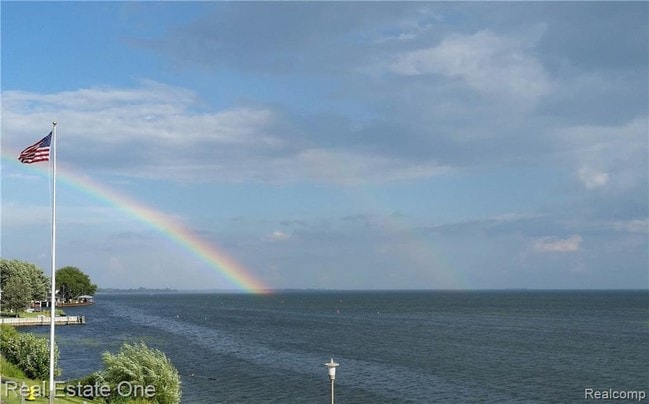 Building Photo - 37530 Jefferson Ave