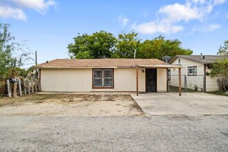Building Photo - 414 Garnett