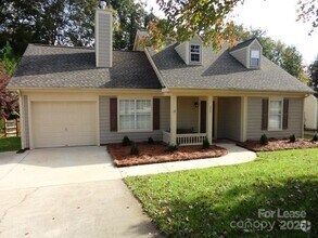 Building Photo - 209 Indian Paint Brush Dr