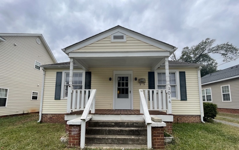 Primary Photo - 2026 Ashley Rd