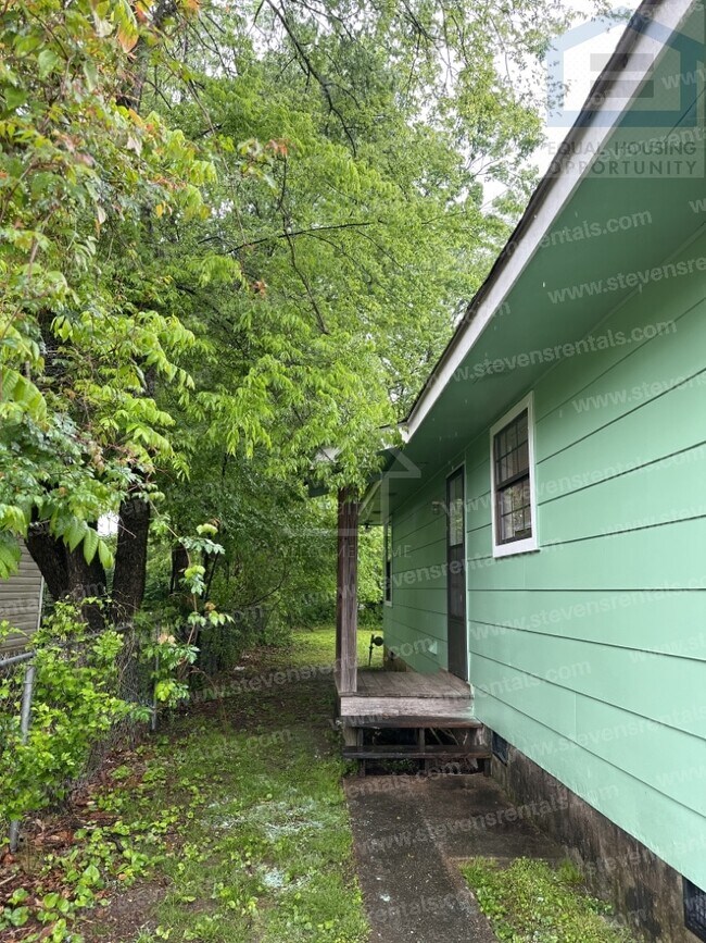 Foto del edificio - 3415 4th Ave