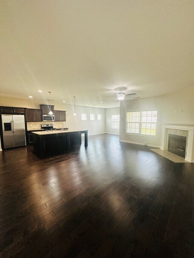 Foto del edificio - 107 Catskill Ln