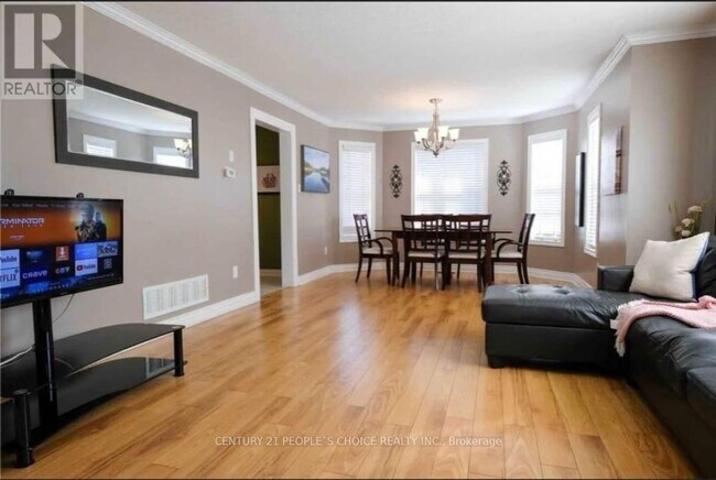 Building Photo - 78 Giraffe Ave