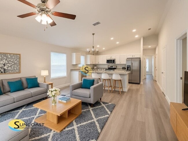 Foto del edificio - 329 Marion Oaks Blvd