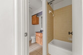 Building Photo - 1412 Gramma Ct Building Photo - 1412 Gramma Ct