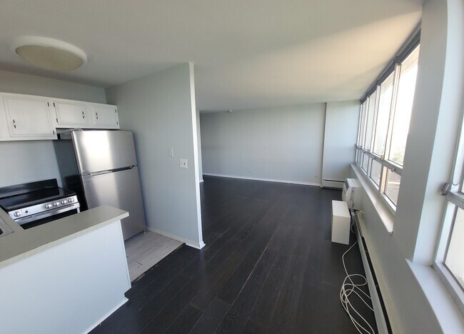 Foto del edificio - 6171 N Sheridan Rd
