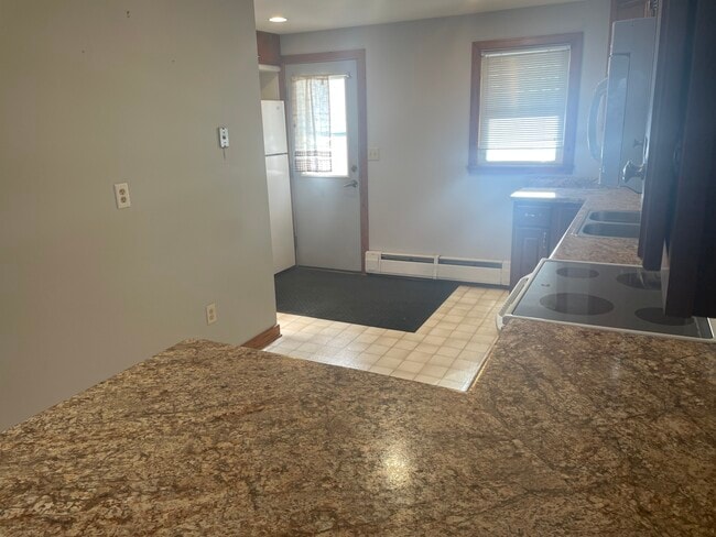 Building Photo - 207 Frank Ave NW