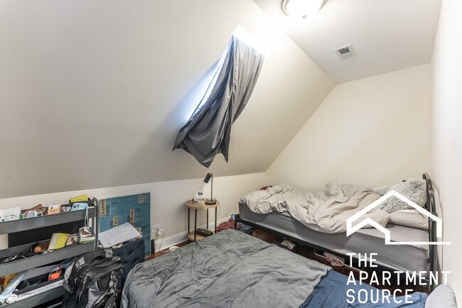 Foto del edificio - 3047 N Kimball Ave