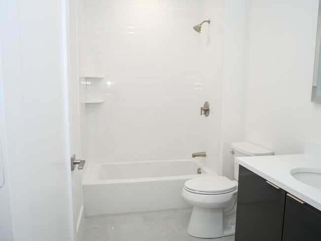 Foto del edificio - 38 Hichborn St
