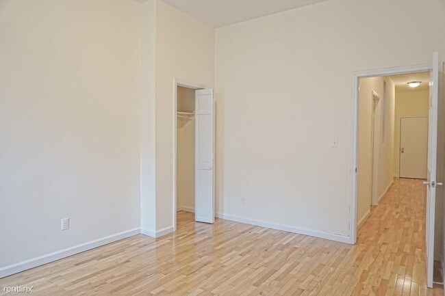 Building Photo - 156 Columbus Ave