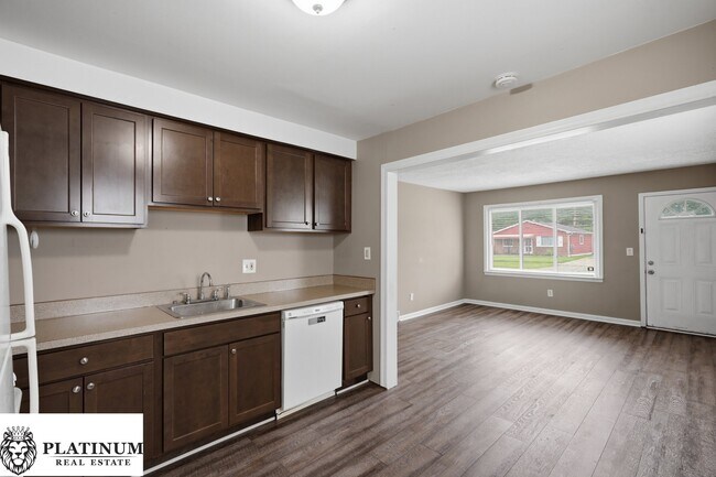 Foto del edificio - 35046 Barton St