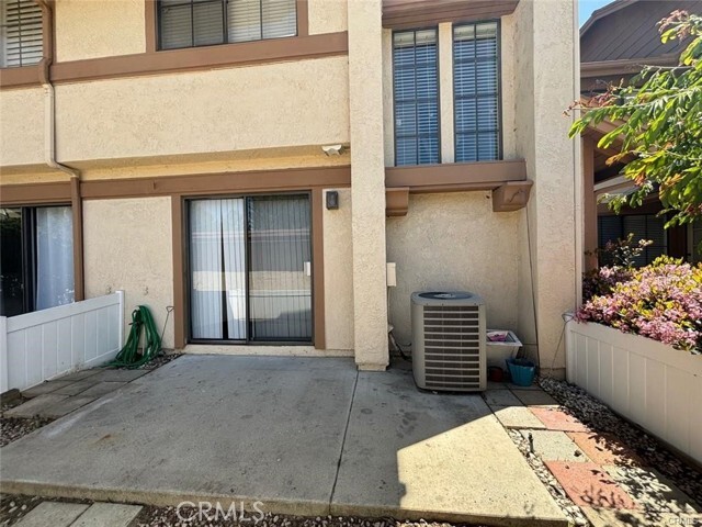 Primary Photo - 3031 Colt Way