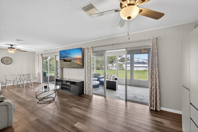 Foto del edificio - 607 SE Forgal St