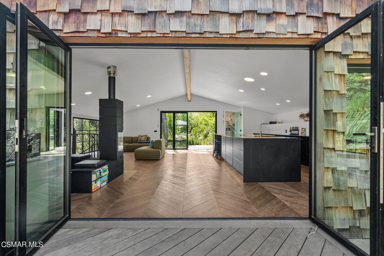 Foto principal - 28966 S Lake Shore Dr