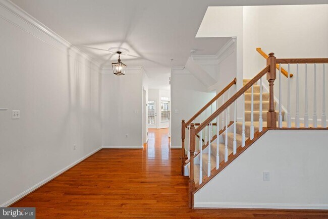 Foto del edificio - 5061 Kilburn St