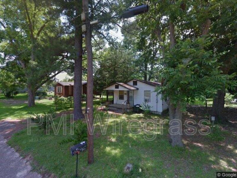 515 Mock St, Andalusia, AL 36420 House Rental in Andalusia, AL