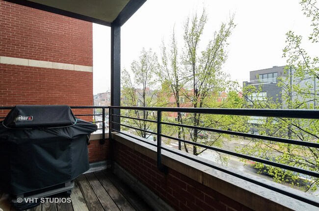 Foto del edificio - 1506 W Grand Ave