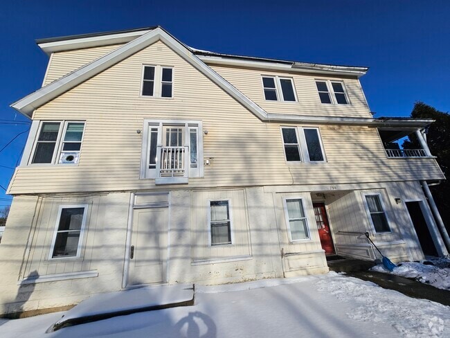 Building Photo - 79 Lafountain St