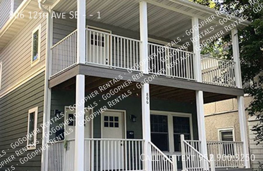 Foto principal - Modern 5 Bedroom Duplex Close to U of M Ca...