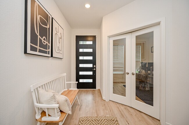 Building Photo - 21014 Vancherry Dr