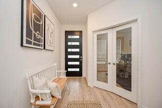 Building Photo - 21014 Vancherry Dr