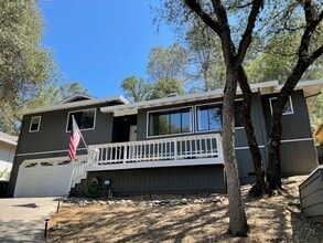 Building Photo - 12731 Greenbrook Loop