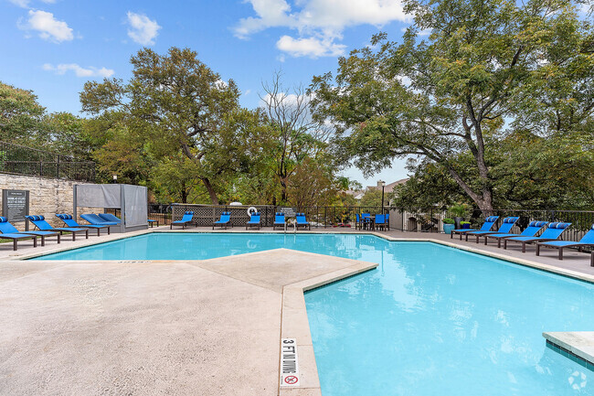 Building Photo - The Park at Walnut Creek