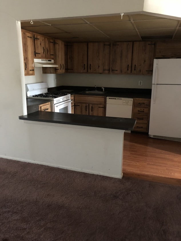 2439 Tremont St Unit B, Philadelphia, PA 19115 Condo for Rent in