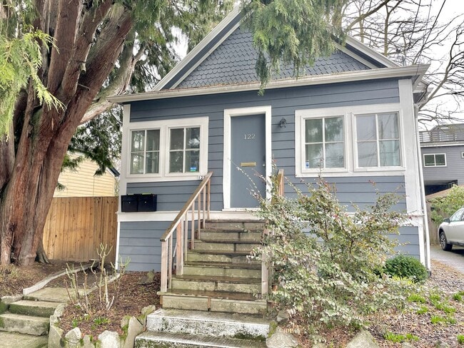 BEECS01 - BEECS01 Apartment